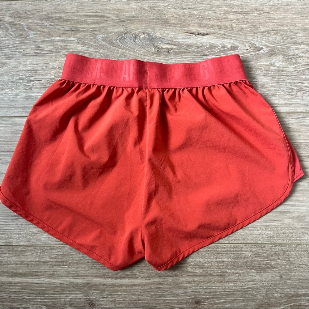 Gymshark Red TRAINING LOOSE FIT SHORTS size small - Picture 5 of 10